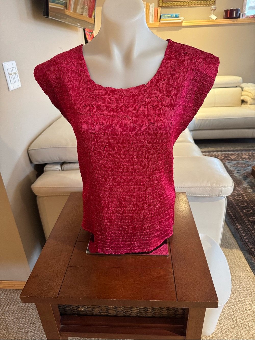 Fuchsia Textured Cap-Sleeve Blouse - Elegant Everyday Top